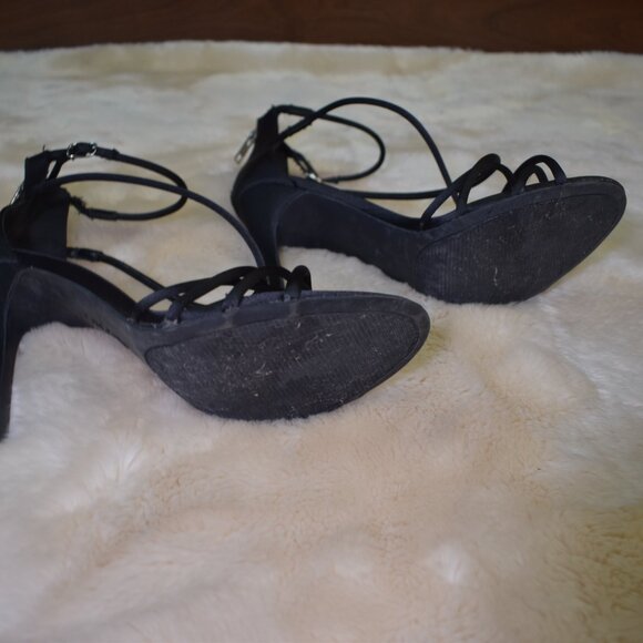 Zigi Soho Blaker Black Strappy Stiletto Heels Size 8 Ankle Strap Sandals - Picture 3 of 12